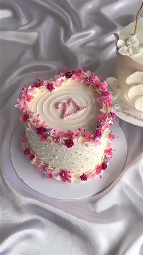 Cake Tutorial for Birthday 🎂 || Cake Decoration #youtube #shorts #viral