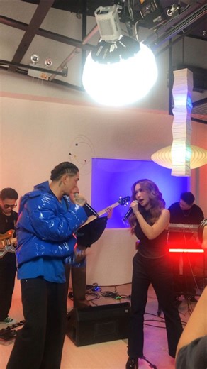 Mahal kita, oo mahal kita! Stream Mahal Kita Full Live Performance Video available on YouTube! #YengConstantino #MCEinstein #CornerstoneArtist | Cornerstone Entertainment