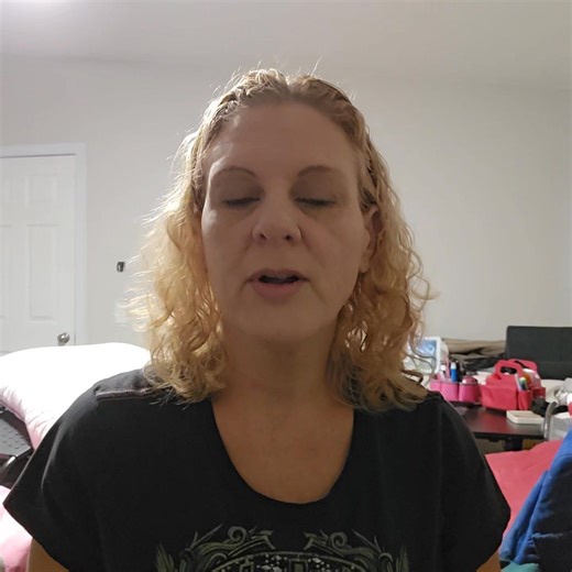 I am in Wilmington, NC Please call, text, or personal message me, due to scammers getting on my page and pretending to work for me or redirect you to another website or Facebook page. | Lori's Shih Tzu Puppies