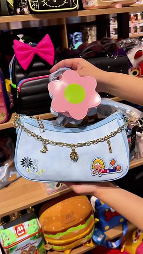 The perfect bags to be an outfit repeater! 🧡 Shop these bags here: https://boxlun.ch/4giWnjZ | BoxLunch