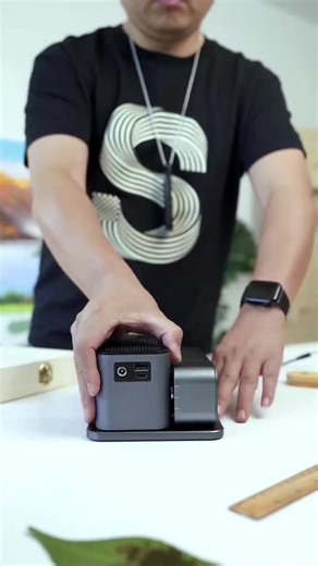 Foldable Engraving Machine for Creative Designs