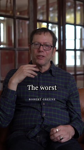 Mastering the Power of Minimalism: Robert Greene's Advice