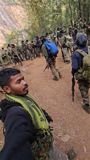 तुम बनना, डॉक्टर या इंजीनियर?मैं फौजी बनने आया हूँ #feedindia #army #trending #viral #motivation