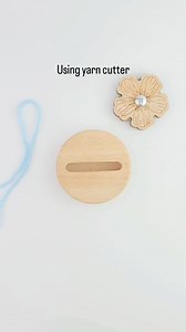 Using your new yarn cutter is easy! Just insert the flower into the base and use one of the blades to cut the yarn. Two pieces, yea! Like this post if you love this as much as we do 😍 | Twice Sheared Sheep