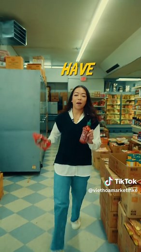 Discover Chin-Su: The Sweet Sriracha Alternative