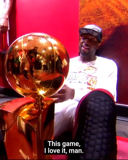 "Find inspiration from other players before you.. then set the bar even higher." 3x NBA Champion 🏆 2006 Finals MVP 🥇 13x All-Star 🌟 8x All-NBA 🙌 NBA 75th Anniversary Team 💎 Join us in wishing a Happy #NBABDAY to Miami Heat legend and Hall of Famer, Dwyane Wade! 🎉 | NBA