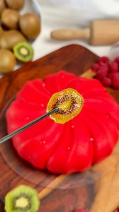 3M views · 109K reactions | Entremets framboise kiwi - Raspberry and...