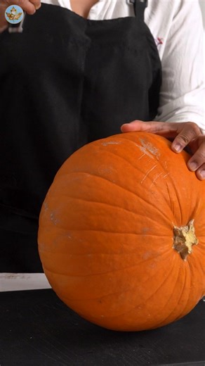 Pumpkin Soup Recipe for a Cozy Halloween Meal