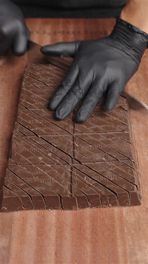 Beat, roll, bake, boom! 💥 Cookie chocolate balls that melt in your mouth 🤎For more recipe, click the link in bio #cookietok #chocolatedessert #bakingtok #viralrecipe #ASMRCooking #HomeCooking #ThermoPro | ThermoPro