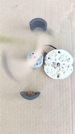 DIY Magnetic Motor Generator. Amazing Electricity Science Experiment #shorts