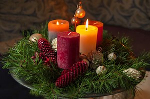 5 Easy Decorations for Yule, the Winter Solstice