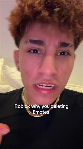 Like hello?? Where my refund #roblox #robloxgames #robloxfyp #robloxgame #robloxtiktok