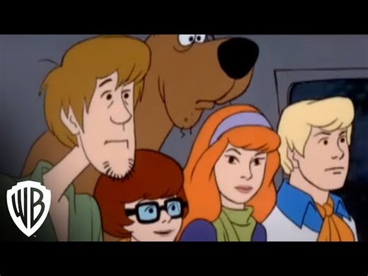 Scooby-Doo! Meets Dracula - Visit To Dracula's Castle