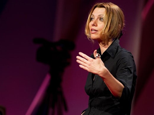 Elif Shafak: The politics of fiction | Dario Sosa