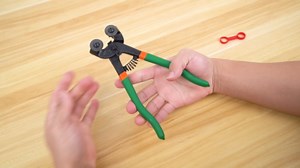 Glass Cutting Tool, Mosaic Glass Cutter, 8" Glass Tile Nippers, Iron Stained Glass Running Pliers w Curved Jaws, Precision Control Smooth Cutting Tile Cutter Pliers w/Pen, Screwdriver and Oil Dropper