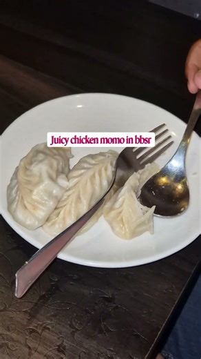 juicy chicken momo in bbsr