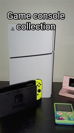 Game console collection (5 consoles including Bootleg Gameboy)