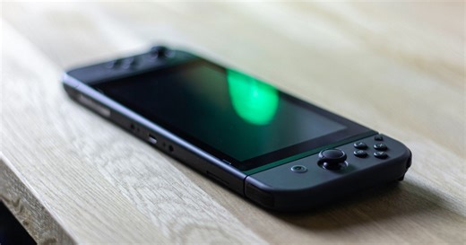 A 3D Printed Mock-up for Nintendo Switch 2 Showcases Two USB-Cs and a Cartridge Slot Similar to the Original Switch