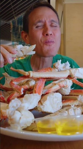 Eating the biggest Buffet in Las Vegas || All You Can eat Crab legs - Mark Wiens