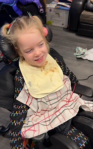 This communication device has been a game changer for Mimoo and for us 🙌It’s meant she has so much more ability to tell us what she wants and needs☺️It’s a work in progress as there’s still lots more to be added and lots more it can be connected to so that she can have control over tvs, light switches etc. in the future. 👏… but for now just being clearer on her basic needs has made a huge difference to us and her 💖#communication #needs #wants #tellme #communicationdevice #assistedcommunicatio