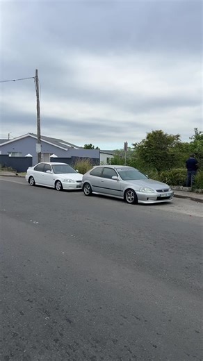 1 is te min 😂 #viral #honda #husbandandwife