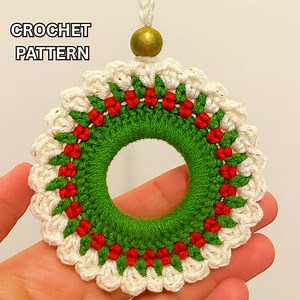 Unique Christmas Wreath Crochet Pattern, Easy Holiday Ornament PDF Tutorial, Beginner-friendly Festive Decor, Instant Download - Etsy