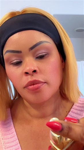Airblur Matte Foundation for Poreless Perfection