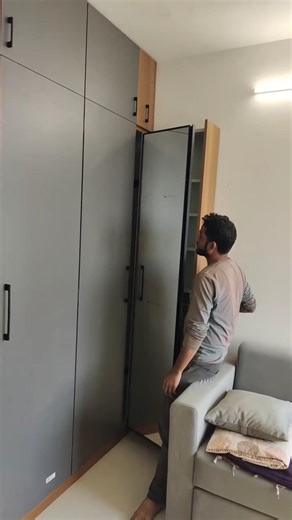 Jagah kam hai space saving rakhna hai to slides dressing table banao | #ytshorts #viralvideo #home