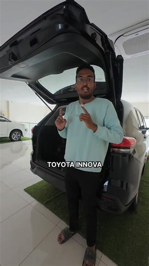 Krishviewsautomotive on Instagram: "Toyota Innova Hycross Boot space 🚀😍 Which is best?"