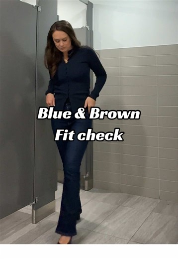 Top: @Aritzia Jeans: @Levi’s #OOTD #outfitideas #fitcheck #blueoutfit #officeoutfit