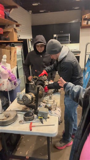 Luis E Medina on Instagram: "Oil Burner Training and hands on training on a Beckett and Riello Oil Burner. Mi Gente there is no other way to make money in the heating business other just putting in the time to educate yourself and learn the basics and the equipment to figure out the problem and what ever you learned you apply it. So invest in your self. Invest in You! Invest in your knowledge…. Wepaaa!"