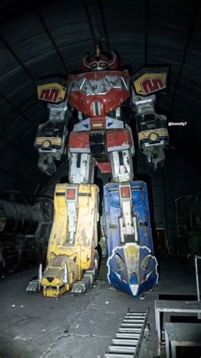 i found dead Power Ranger set