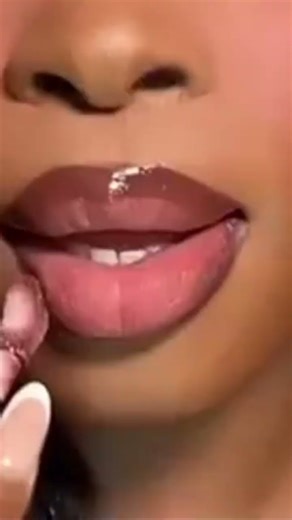 Tuto lip simple et élégante #tutorial #makeup #style