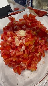 1M views · 19K reactions | O Rețeta super simpla și delicioasa ❤️❤️ | Roxana Blenche | Facebook