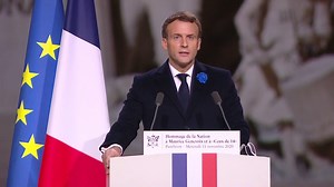 32K views · 1.7K reactions | Maurice Genevoix voulait devenir professeur. La Grande Guerre allait lui assigner un autre destin. Commander une section d’un régiment d’infanterie, le 106e. Combattre. Voir ses amis mourir. Tenir. Être blessé et devoir quitter ses frères. Finalement écrire. | Élysée – Présidence de la République française | Facebook