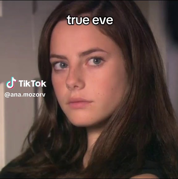 Effy Stonem's Subliminal Aesthetic Explained