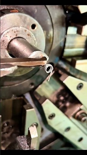 Made of double torsion spring