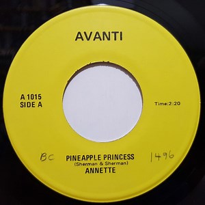 Annette - Pineapple Princess