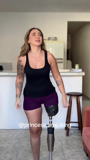 #amputee #amputeelife #amputeegirl #amputeetiktok #amputeeladies #amputeemodel #amputees