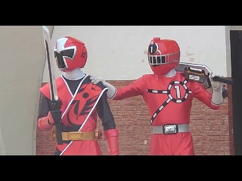 Shuriken Sentai Ninningerニンニンジャーｖｓトッキュウジャースペシャルショー
