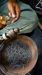 How Small Springs Are Made | Fast Workers
