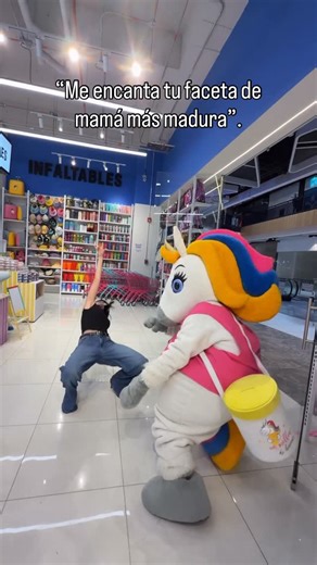 AIDA VICTORIA | En mi defensa, él empezó. | Instagram