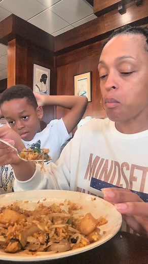 Nobody told us real-life moments were enough… so we started hiding them. Nobody told us our motherhood wasn’t a setback… so we treated it like one. I joined a community that told us the quiet, imperfect moments were actually the ones that SELL. They told us the content we’re scared to post… is the EXACT content our customers are waiting for. . . As a single mom navigating a government job, I used to think my life wasn’t “aesthetic” enough. But those moments — the tired meals, the kids climbing i