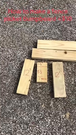 How to make a Bumpboard pickets on a wood fence #fencebuilding #fencecartel | American Floor