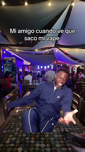 Vaping Vibes in Tegucigalpa with Velon 🐶