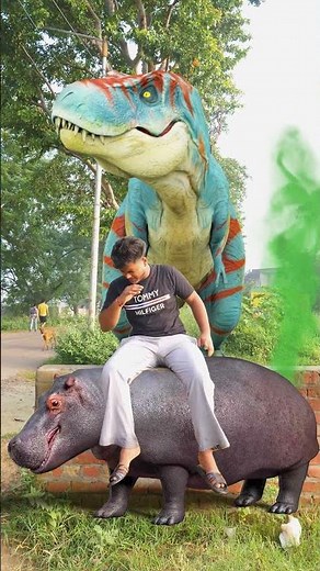 T-Rex vs Hippo’s Deadly Gas