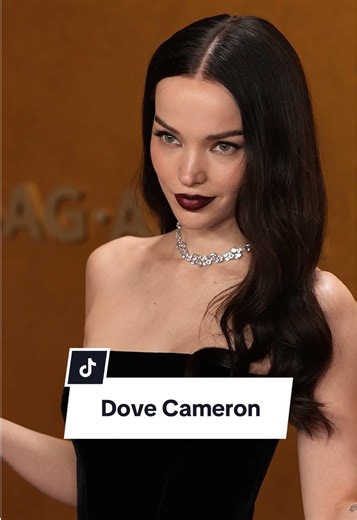 @Dove Cameron at the #sagawards 2026 in LA. #voguegermany #sagawards2026 #dovecameron #dovecameronfp (Video: Getty Images)