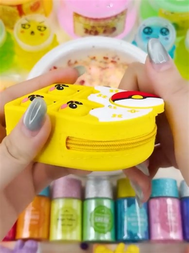 DIY Glossy Pink Slime with Makeup Cosmetics