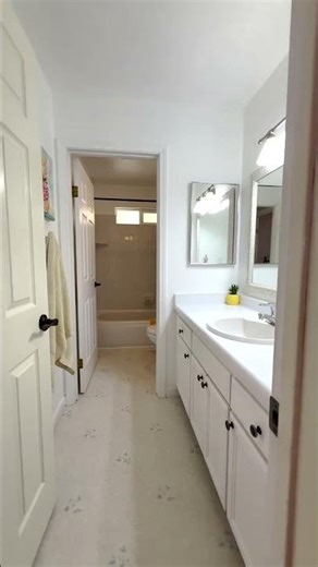 3913 Peacock Ln Modesto CA