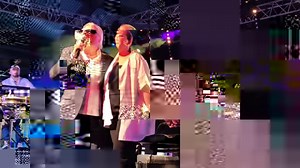 42K views · 841 reactions | Concert : comme il l'avait promis, Gilbert Montagné a interprété l'hymne de La Réunion, "Ti Fleur fanée". Un véritable showman qui a vraiment assuré ce soir à la Halle de Saint Joseph." | Mon Saint-Jo | Facebook